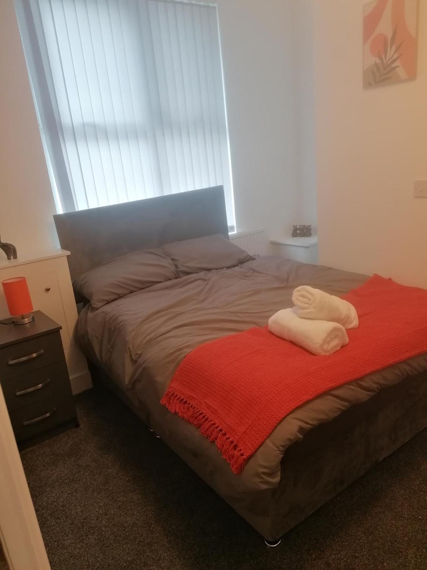 Rossy Home Of Relaxations Stoke-on-Trent Екстер'єр фото