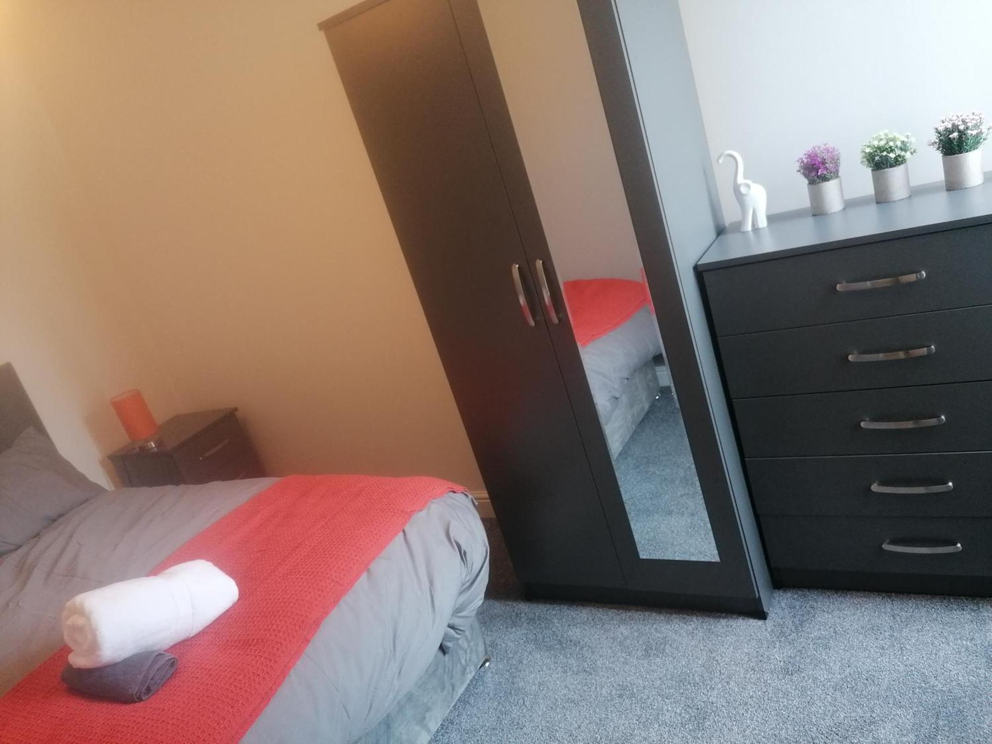 Rossy Home Of Relaxations Stoke-on-Trent Екстер'єр фото