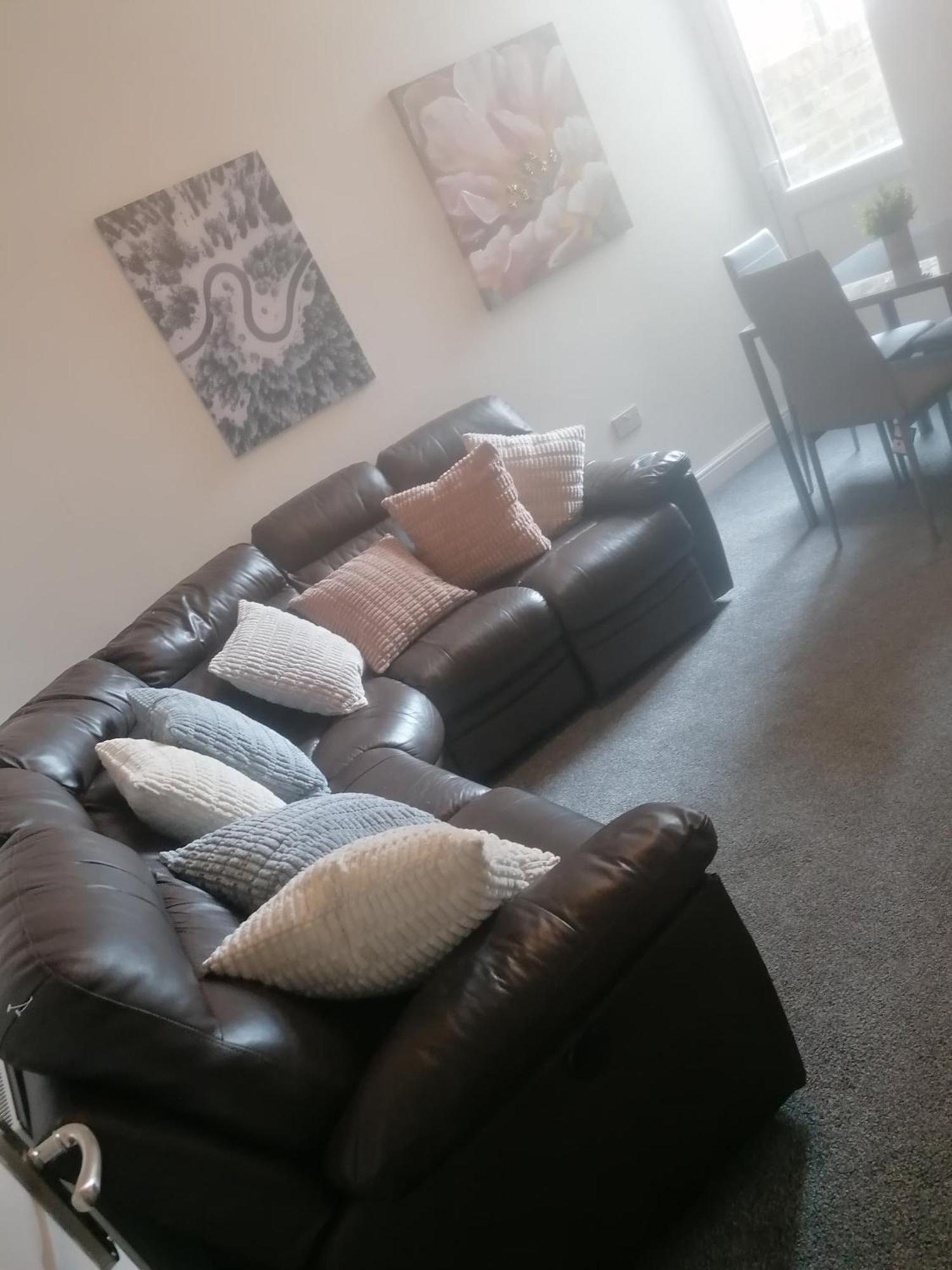 Rossy Home Of Relaxations Stoke-on-Trent Екстер'єр фото